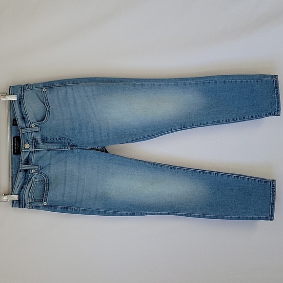 Lucky Brand Mid Rise Ava Crop Jeans Lt. Wash Size 6/28 - Picture 1 of 16
